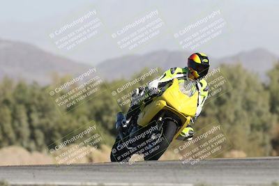 media/Dec-01-2025-Moto Forza (Mon) [[2daa91e15f]]/2-Intermediate Group/Session 2 Turn 9 Entry/